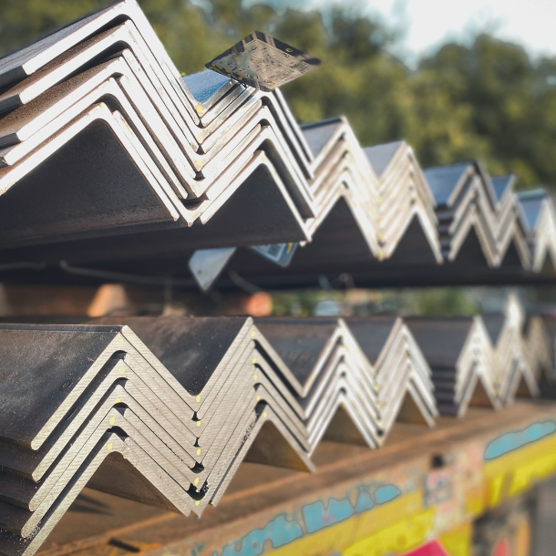 Kątowniki gorącowalcowane kujawsko-pomorskie