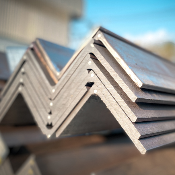 Kątowniki stalowe gorącowalcowane kujawsko-pomorskie