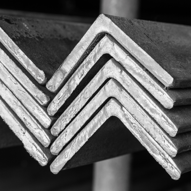 Kątowniki stalowe gorącowalcowane Bydgoszcz